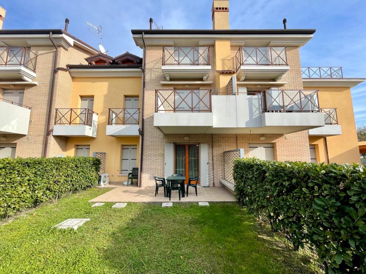 Residence Treporti Carraro Immobiliare - Family Apartments カヴァッリーノ・トレポルティ エクステリア 写真