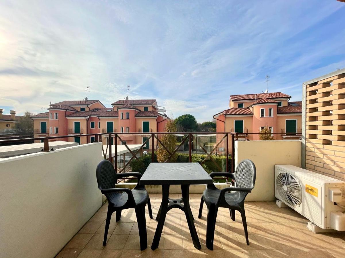 Residence Treporti Carraro Immobiliare - Family Apartments カヴァッリーノ・トレポルティ エクステリア 写真