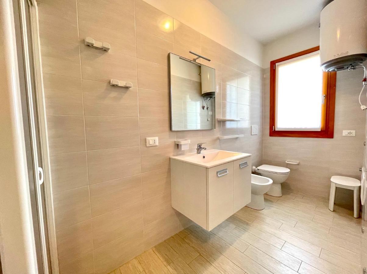 Residence Treporti Carraro Immobiliare - Family Apartments カヴァッリーノ・トレポルティ エクステリア 写真