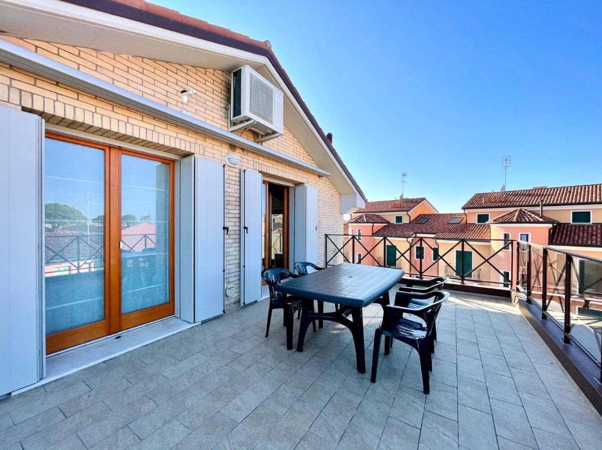 Residence Treporti Carraro Immobiliare - Family Apartments カヴァッリーノ・トレポルティ エクステリア 写真